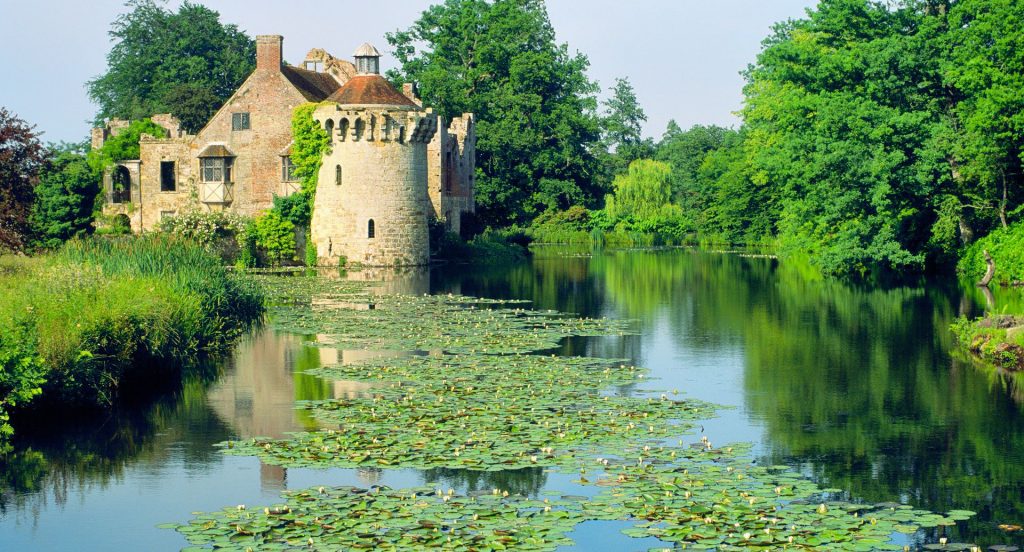 Scotney Castle Garden